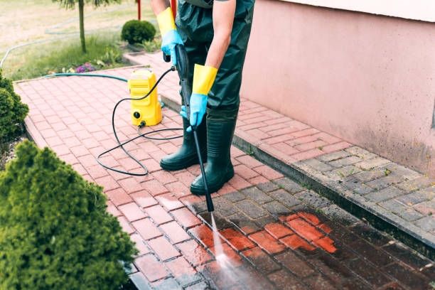 Why Choose Our Certified Pressure Washing Experts for Your Project Needs in Colesville, MD?